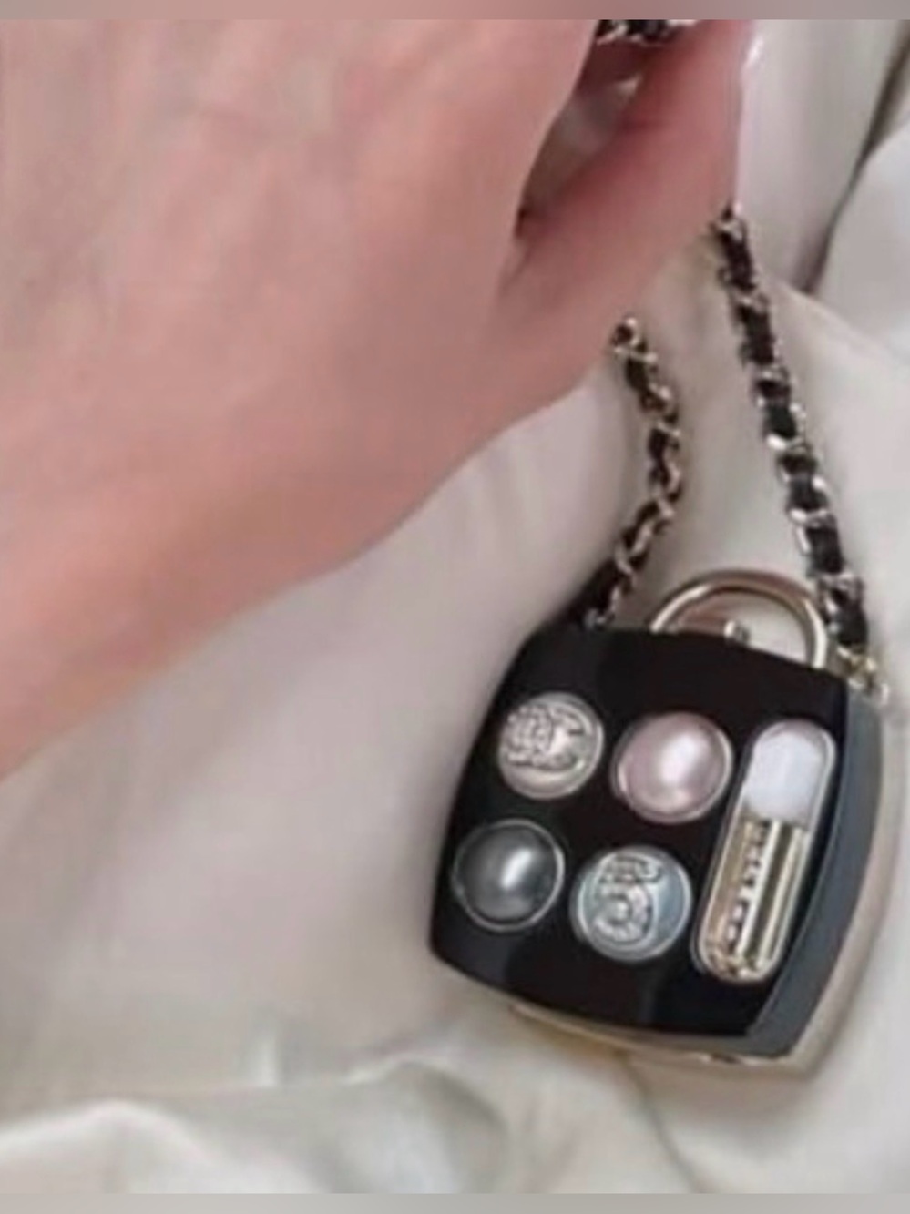 HOLD*💄🪩 🆕 CC Makeup Palette & compact mirror Pendant Chain Necklace /  Mini Bag